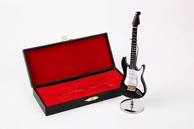 Rakuten - ミニチュア楽器　エレキギター　GE34ーS　BK（黒）　15cm