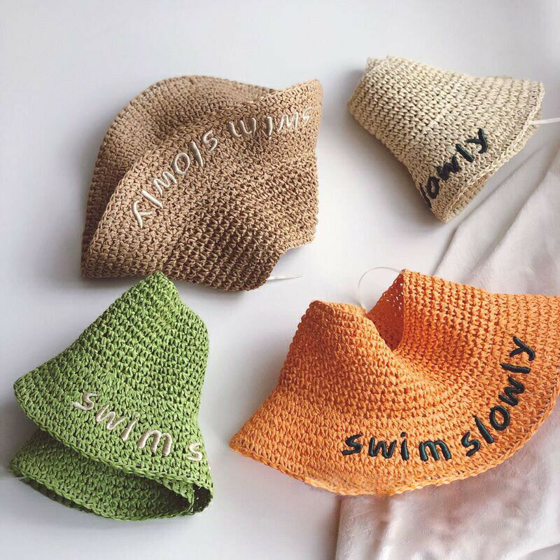 サンバイザー 子供用 キッズ 帽子 ハット 男の子 女の子 日よけ ツバ広 つば付き ロゴ刺繍 麦わら スト..