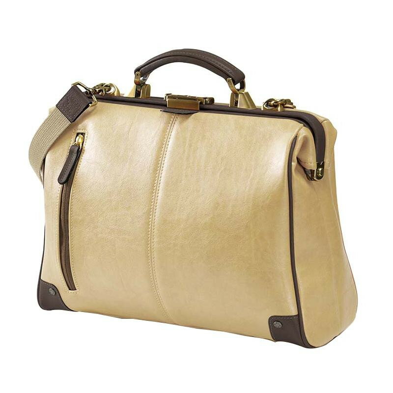 BAGGEX 暁 ダレスリュック 横型 23-0598 ベージュ　丈夫で汗や手の脂に強く、お手入れも簡単。