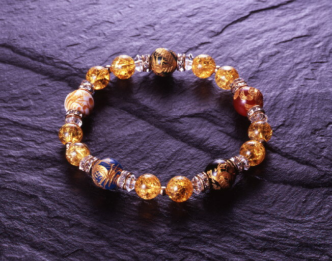 財宝龍・黄金水晶ブレス 白水晶 爆裂黄水晶 赤メノウ 青メノウ 緑メノウ オニキス シャコ貝 パワーストーン ブレスレット 送料無料 メンズ レディース 効果 ハンドメイド 浄化 種類 意味 アクセサリー クリスタル シトリン ドラゴン クラック