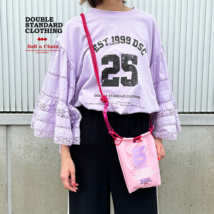 ダブルスタンダードクロージング×ボールアンドチェーン ショルダーバッグ DOUBLE STANDARD CLOTHING×Ball&Chain オリジナルエッセンシャルロゴ ナイロンバッグ ストラップ付き ダブスタ ピンク【2024春夏】のサムネイル