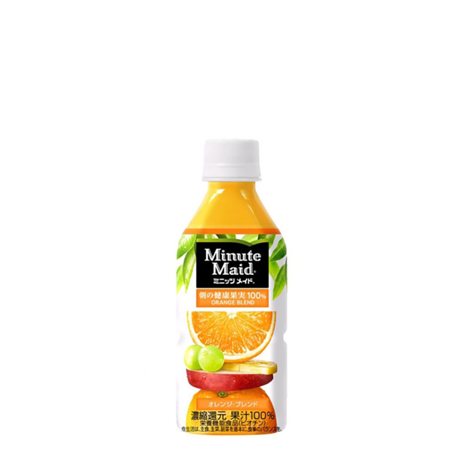 オレンジのフルーティーな香りと自然な甘みが広がる果汁飲料です。爽やかな飲み口で後味もすっきりとしており、食事の時間やリフレッシュしたいときにも楽しみやすい味わいです。朝食と合わせたり、外出先での休憩時間に飲んだりと、さまざまなシーンで取り入れやすいドリンクです。オレンジの爽やかな風味が広がり、気分をリフレッシュしたいときにもぴったり。フルーツの味わいを気軽に楽しみたい方におすすめの一本です。