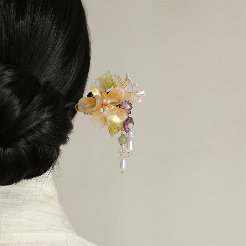 髪飾り 古風 かんざし チャイナドレス 漢服 新中華風 タッセル 歩揺 高級感 馬面スカート アクセサリー ガラス製 花モチーフ 秋冬 レディース