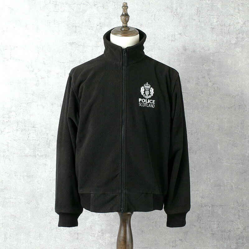 イギリス スコットランドポリス フリースジャケット ブラック USED 英国 警察 UK SCOTLAND POLICE ブリティッシュ アウター ブルゾン 上着 中間着 ボア トラックジャケット 防寒 保温 ウインター 冬 カジュアル スポーツ 実物