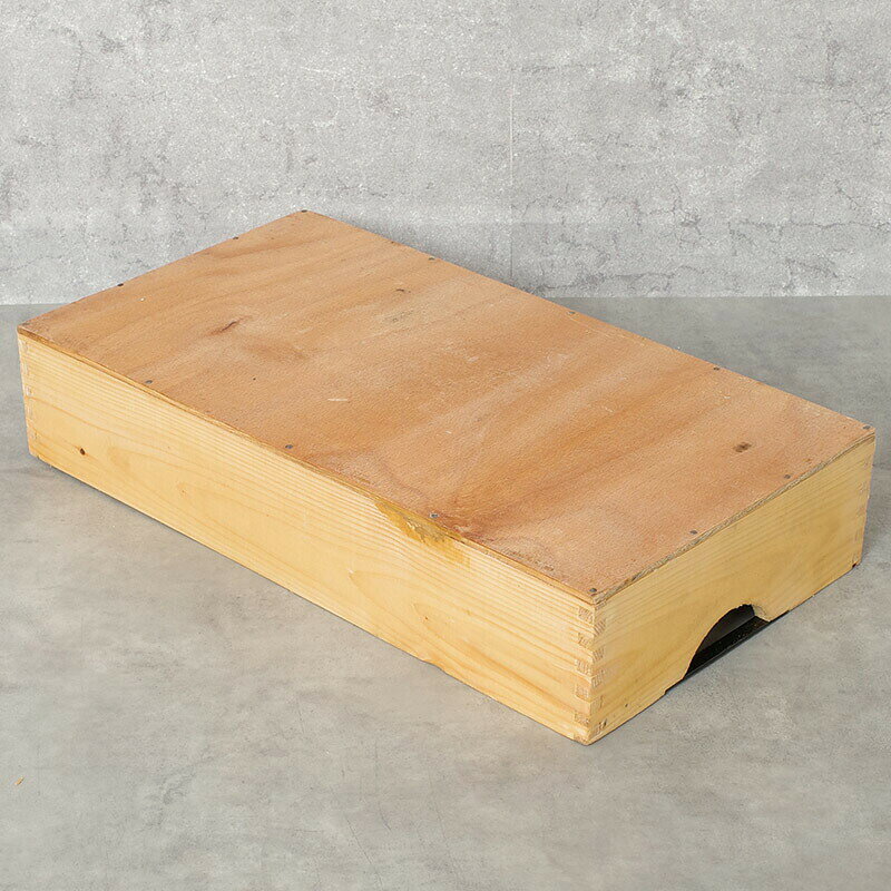 SEABEES Military Mega Storeのチェコ軍 ウッド ストックボックス 取っ手なし 24x44.5x9cm USED BX188UN 木箱 BOX コンテナ 収納箱 ケース ガレージ インテリア ディスプレイ 工具箱 小物入れ 実物ミリタリー 軍物 軍モノ｜アングル2