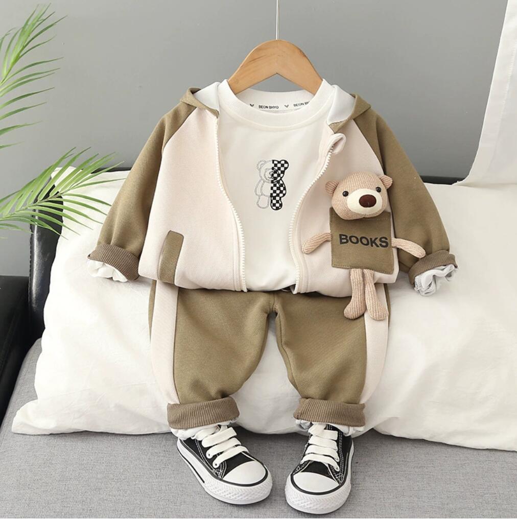 Rakuten - 子供服 ジャージ キッズ 男の子 セットアップ 春 秋 服 長袖 ボーイズ トレーナー スポーツパンツ 子供 上下セット ジャージ 男の子 スウェット スウェットパンツ セットアップ キッズ カジュアル 韓国 お洒落 男の子服 出産祝い