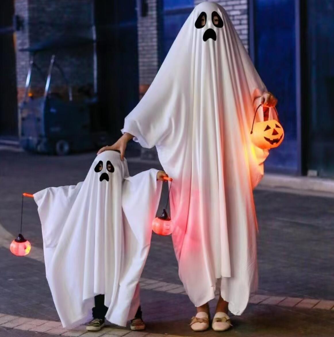 Rakuten - ハロウィン 仮装 子供 おばけ マント 幽霊 コスプレ 衣装 キッズコスチューム オバケ 着ぐるみ ハロウィンタトゥーステッカー ガーランド 写真に最適