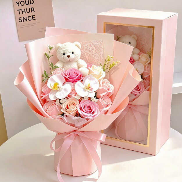 Rakuten - ソープフラワー 花束 可愛いくま バラ 造花 ブーケ 枯れない花 ピンク 誕生日 母の日 卒業式 記念日 敬老の日 退職祝い 結婚 発表会 お祝い 女性 プレゼント ギフト