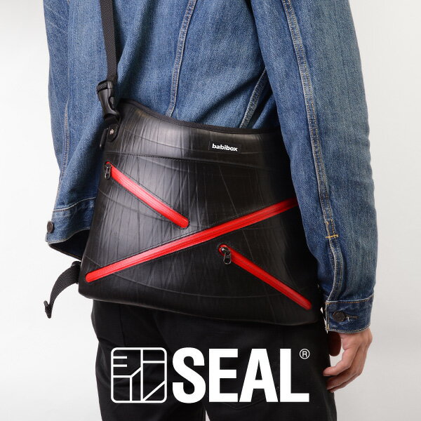 シール 【P10倍 5/20限定】 X-bag ショルダー メンズ SEAL シール ファスナー付き A4 ショルダーバッグ 防水 廃タイヤ タイヤチューブ 人気 日本製 黒 プレゼント ギフト