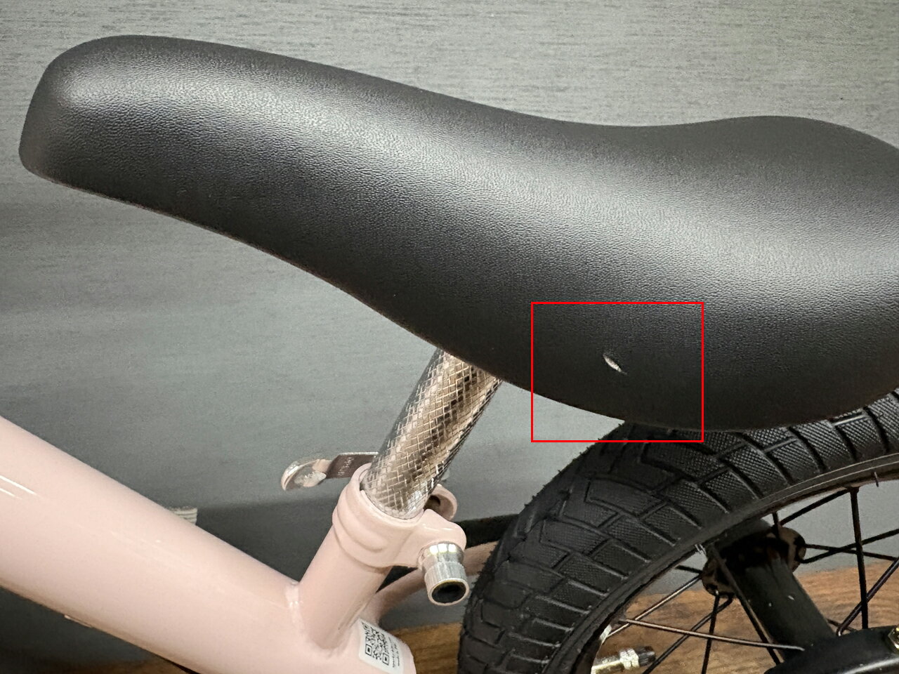 アウトレット 【566】【SAKURA ステッカー除去済み】【組立済】 ブレーキ付 ペダルなし自転車 キッズバイク SPARKY スパーキー