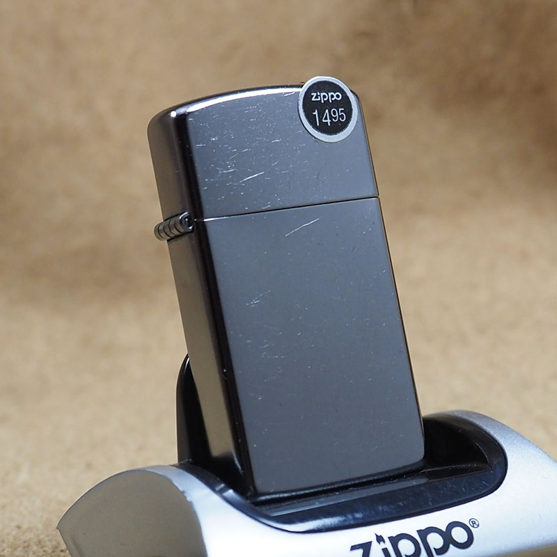 Zippo：2014年製　#1607：ブリキ板の感覚??　ストリートクローム/スリムサイズ
