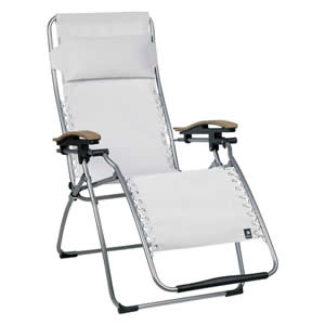 【2006 夏のボーナス】【ガーデンチェア】フランス製「ラフマ社」のリラックスチェア ラフマR3000