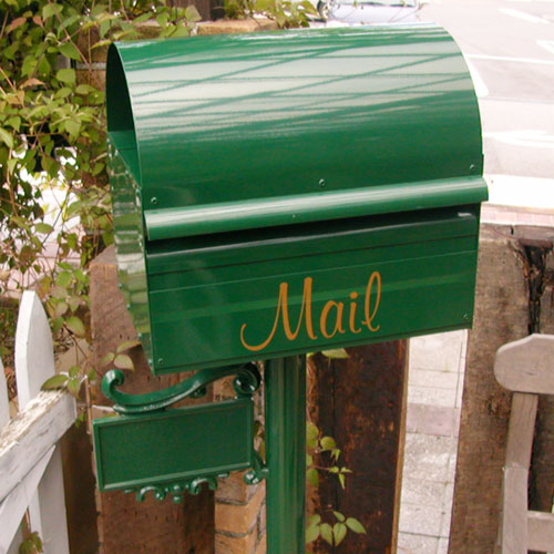 ナチュラルハウスにおすすめ。ブリスベンのレターボックス！Letterbox Man 3091