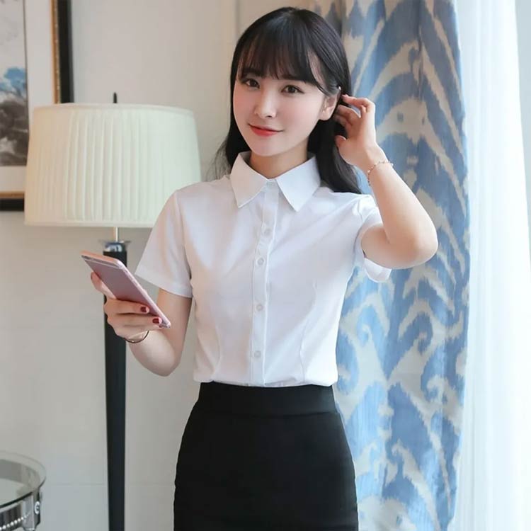 Amoremio 楽天市場店のレディース 形態安定 無地 オフィス リクルート ワイシャツ シャツ ブラウス 大人 女性 春夏 秋冬 ワイシャツ OL 半袖 Yシャツ 白シャツ フォーマル スーツ 長袖 就活 事務服 隠しボタン シンプル 大きいサイズ 入学式 卒園式 UV 紫外線カット｜アングル3