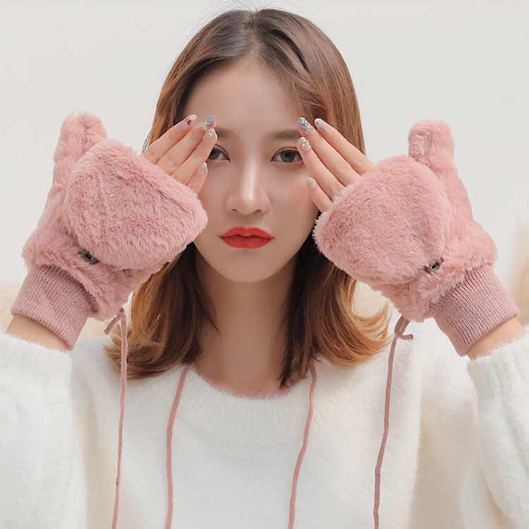 Amoremio 楽天市場店の手袋 ミトン レディース 女の子 もこもこ ミトン手袋 指切り手袋 2WAY 指出し 裹起毛 ファー ボタン 手袋 暖かい ボア フェイクファー 防寒 ふわふわ てぶくろ おしゃれ かわいい 指なし 手袋 スマホ対応 秋 冬 グローブ 保温 ストラップ付き アウトドア 送料無料｜アングル2