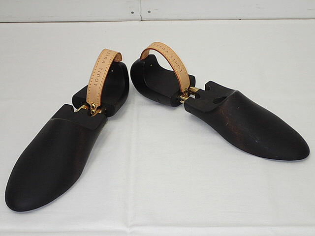 ★【送料無料】【ポイント10倍】LOUIS VUITTON ルイヴィトン シューツリー シューキーパー 形状維持 木製 サイズ7 N80907 当店では以前33...