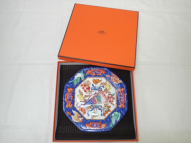 ★【送料無料】HERMES　エルメス　8角　プレート　24cm　「PIERRES D’ORIENT/ピエールドリアン エ ドクシダン」【未使用】【中古】あす楽対応 レディース メンズ