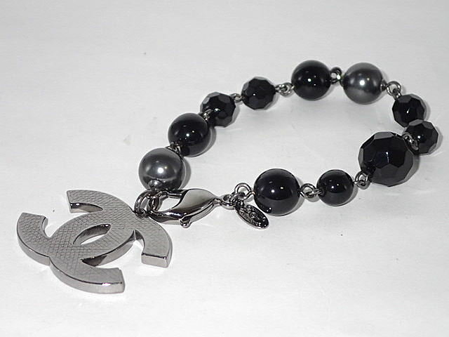 ★【送料無料】【ポイント10倍】CHANEL　シャネル　ブレスレット　A12V　当店では以前55,000　【中古】レディース