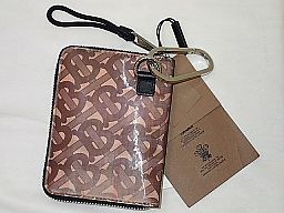 BURBERRY バーバリー ZIPPE DWALLET HOLOGRAM 3Dプリントコンパクトジップウォレット キーリング付 second-10072647 セカンド サンプル画像2