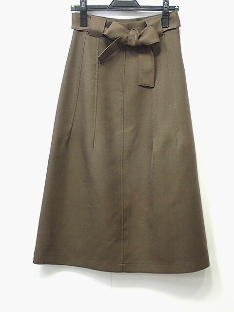 ★【送料無料】【ポイント10倍】Mila Owen ミラオーウェン タックデザインセミフレアスカート 【中古】レディース