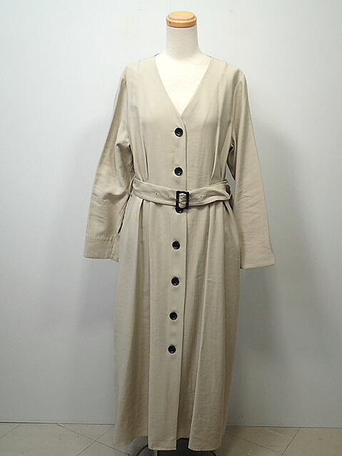 ★le　coeur　blanc　ルクールブランン　リネンライクフロントボタンワンピース　レディース