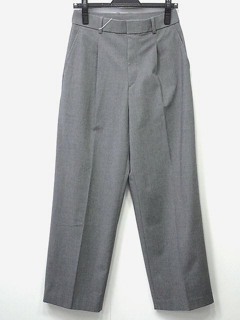 ★UNIQLO　ユニクロ　タックワイドパンツ　【中古】レディース