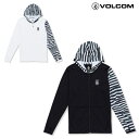 ■ゆうパケット対象商品 VOLCOM ラッシュガード RAMP STONE HOOD LS A9312405 定価　￥10,500（税抜き） ルーズフィットラッシュTEE サーフ長袖ラッシュパーカー UPF 50+の対紫外線効果 ポリエステル88％ Elastane12％ サイズ目安 身幅/着丈 S: 48/65 M: 49/67 L: 53/69 XL: 56/72 XXL: 60/76 ※商品毎に若干誤差があります。 ◆予めご了承下さいませ◆ 在庫システムのデータ反映タイムラグ等により、まれにご注文商品が欠品している場合がございます。 お使いのパソコンやモニターの環境により、色に違いが 出ることがあります。