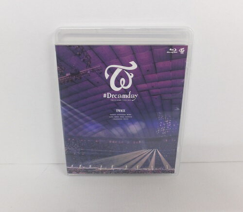 商品説明 タイトル Blu-ray TWICE DOME TOUR 2019 “#Dreamday" in TOKYO DOME メーカー ワーナー・ミュージック・ジャパン 状態ランク B ディスクは綺麗な状態ですが、ケースに擦れ、傷あります。画像に映るもの全ての出品です。 (アンケートハガキ、オビ、チラシなど欠品している場合がございます。) 発送方法 ヤマト運輸、日本郵便、いずれかの発送方法にて発送させていただきます。 送料無料ラインの場合、追跡番号有の最安発送方法とさせていただきますこと、ご了承ください。 代引き発送の際は宅急便料金での発送となります。 (メール便料金、レターパックプラス料金を選択の場合、宅急便料金に変更させていただきます。) 注意 店舗併売品となっておりますので、売り切れとなっている場合もございます。 何点かの同梱により、送料無料ラインに該当した場合に欠品があった場合は、 送料無料ラインの兼ね合いもあるかと思いますので、 一度お取引を全てキャンセルさせていただきます。 ご理解お願いいたします。 状態ランクの表記説明 S新品 A パッケージ開封の未使用品。もしくは未開封で新品同様の状態。B本体にキズやヨゴレがほとんど無い良い状態。パッケージに気にならない擦れなどがある状態。 付属品欠品なしの状態。C 本体にキズやヨゴレがほとんど無い良い状態。 パッケージに気にならない擦れなどがある状態。 付属品欠品のある状態。D 若干の使用感のある状態。 (本体、パッケージなどに若干の傷や汚れ)付属品欠品なしの状態。E 若干の使用感のある状態。 (本体、パッケージなどに若干の傷や汚れ)付属品欠品のある状態。F かなりの使用感のある状態。（目立つ傷・汚れ）付属品欠品なしの状態。G かなりの使用感のある状態。（目立つ傷・汚れ）付属品欠品のある状態。Hかなりダメージのある状態。（状態・作動に関しては保証出来ません）