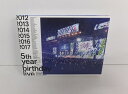 商品説明 タイトル Blu-ray 乃木坂46 5th YEAR BIRTHDAY LIVE 2017.2.20-22 SAITAMA SUPER ARENA メーカー ソニーミュージック 状態ランク C 豪華フォトブックレット付です。ポスカ・トレカ欠品です。ディスクは綺麗な状態ですが、ケースに擦れ、傷あります。画像に映るもの全ての出品です。 (アンケートハガキ、オビ、チラシなど欠品している場合がございます。) 発送方法 ヤマト運輸、日本郵便、いずれかの発送方法にて発送させていただきます。 送料無料ラインの場合、追跡番号有の最安発送方法とさせていただきますこと、ご了承ください。 代引き発送の際は宅急便料金での発送となります。 (メール便料金、レターパックプラス料金を選択の場合、宅急便料金に変更させていただきます。) 注意 店舗併売品となっておりますので、売り切れとなっている場合もございます。 何点かの同梱により、送料無料ラインに該当した場合に欠品があった場合は、 送料無料ラインの兼ね合いもあるかと思いますので、 一度お取引を全てキャンセルさせていただきます。 ご理解お願いいたします。 状態ランクの表記説明 S新品 A パッケージ開封の未使用品。もしくは未開封で新品同様の状態。B本体にキズやヨゴレがほとんど無い良い状態。パッケージに気にならない擦れなどがある状態。 付属品欠品なしの状態。C 本体にキズやヨゴレがほとんど無い良い状態。 パッケージに気にならない擦れなどがある状態。 付属品欠品のある状態。D 若干の使用感のある状態。 (本体、パッケージなどに若干の傷や汚れ)付属品欠品なしの状態。E 若干の使用感のある状態。 (本体、パッケージなどに若干の傷や汚れ)付属品欠品のある状態。F かなりの使用感のある状態。（目立つ傷・汚れ）付属品欠品なしの状態。G かなりの使用感のある状態。（目立つ傷・汚れ）付属品欠品のある状態。Hかなりダメージのある状態。（状態・作動に関しては保証出来ません）