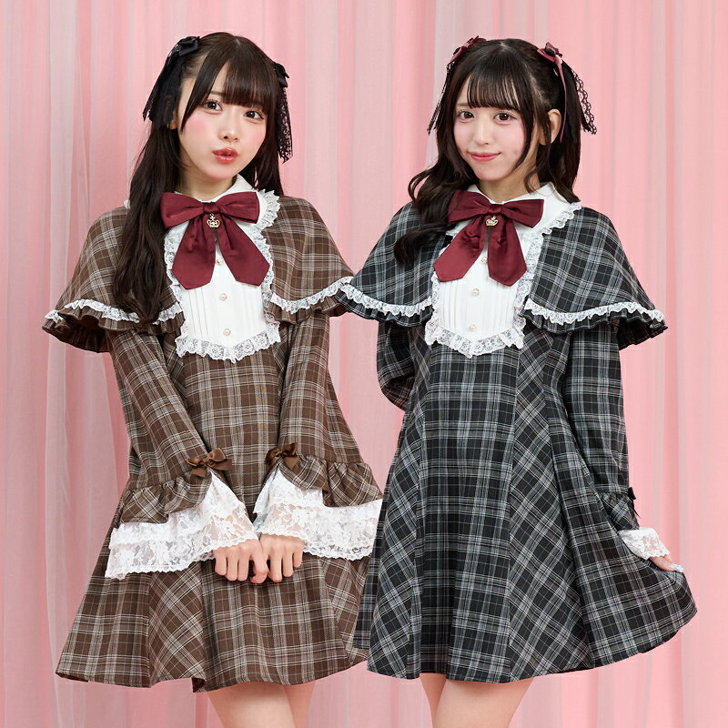ケープ付きフレアスリーブワンピース