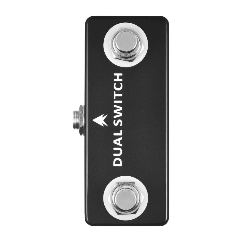 ZEYUAN DUAL SWITCH デュアルフットスイッチ フットスイッチ ペダル フルメタルシェルどこでも使用できるように設計されており、デュアル瞬時フットスイッチが必要です。2つの瞬時フットスイッチと1つの1/4 "ステレオジャック。コンパクトサイズ、軽量で耐久性の高い、フルメタルシェル付きます。2つの瞬時フットスイッチと1つの1/4 ステレオジャック。チャンネルの切り替えはできませんのでご注意ください。
