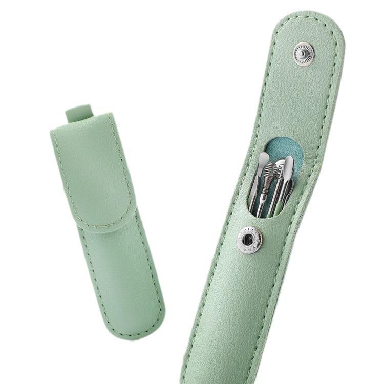 耳かき 耳掃除 ステンレス製 6点セット 収納ケース付き イヤーピック 高品質 耳垢除去 クリーナー 多機能 家庭用 携帯用 プロ仕様 衛生的 耳掻きツール