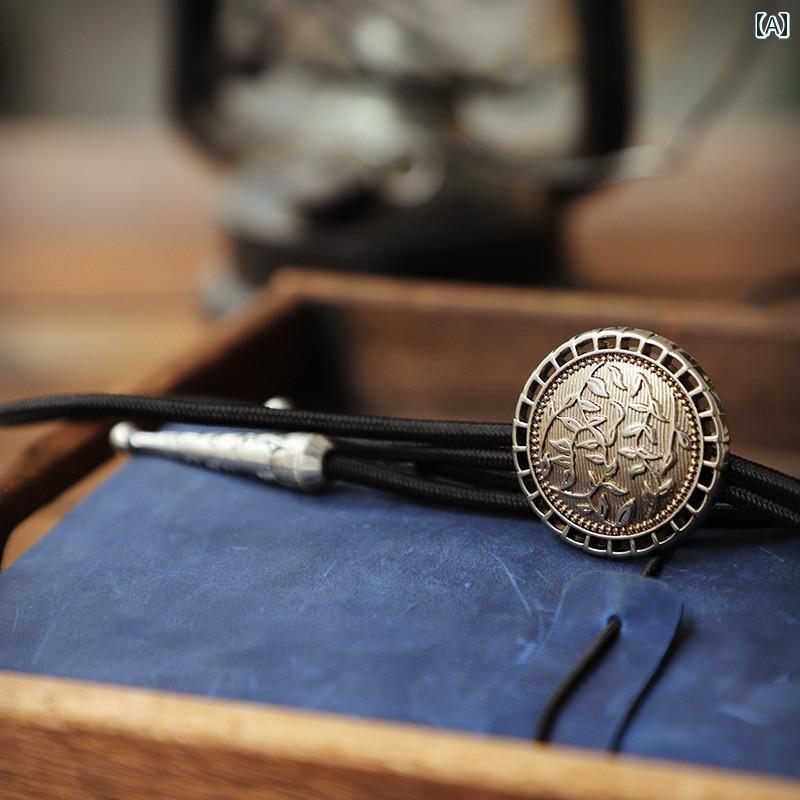 ループタイ ネクタイ 首飾り ポーラータイ ネパール 彫刻 レトロ カジュアル ボロタイ メンズ 牛革 襟 ロープ レトロ シルバー