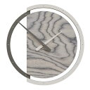 モダンデザインの壁掛け時計 ZAKI 45x47cm。CALLEADESIGNの職人によってデザインされ、イタリアで製造されています。エレガントな壁掛け時計。ギ...