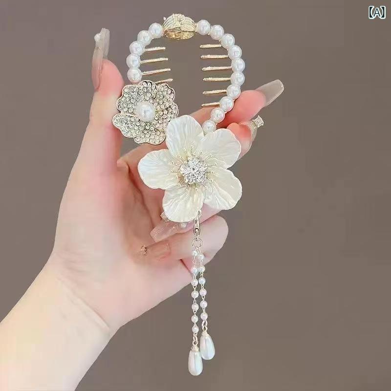 ・カテゴリ: ヘアアクセサリー・スタイル: スイート・主な素材: 亜鉛合金・加工: ラインストーン・タイプ: ポニークリップ・対象: 女性・パターン: 五弁花,ピンクユリ,青い蝶,紫の蝶,四弁花,赤いバラ,緑の葉花,チェリーバタフライ,ピンク五つ星,緑の蝶,七つのタッセル,赤いバラ,四つ葉の花,白いユリ,蝶の花,カメリア,鈴蘭の花,リボン花,葉の花,金色のチューリップ,黒いチューリップ,花のリボン,扇形の花,ダブルバタフライタッセル,黒いリボン,金色のリボン,金色の翼,黒い翼,星のパール,フルジルコニアの葉,キャッツアイバタフライ,魚尾のパール,猫耳,兎耳,天使スタイル,魚尾スタイル,猫スタイル・モチーフ: ユリ,チューリップ,バラ,花,カメリア,蓮,スズラン,蘭,麦穂,デイジー,花びら,木,葉,オリーブの枝,鈴蘭,イチョウ,赤い豆