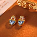 ピアス スタッド 電気メッキ加工 通勤スタイル 高級感 小ぶり 繊細 フレンチ風 ヴィンテージ風 ブルー ジルコニア 個性派 オリジナルデザイン パヴェセッティング 上品 エレガント