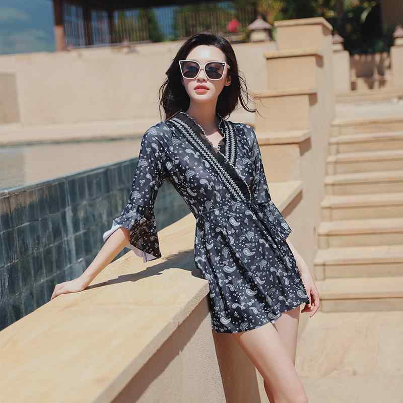 ワンピース 水着 レディース プール ビーチ 海水浴 夏 夏 レディース 温泉旅行 スリムフィット スカート 着痩せカバー ギャザー 胸パッ..