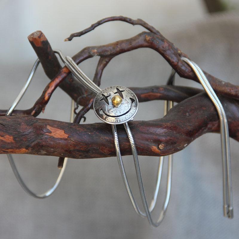 ループタイ ネクタイ ボロタイ 首飾り シャツロープ メンズ カジュアル シャツアクセサリー シャツネックレス おしゃれ レトロ レジャー PUソフトレザー