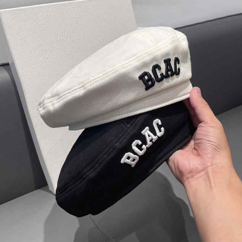 帽子 韓国 立体 刺繍 文字 シンプル ベレー 帽 レディース 春秋 英国 レトロ ショー フェイス小さめ つぼみ