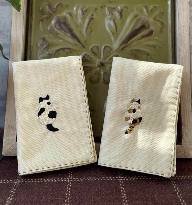 ハンカチ おしゃれ シンプル 猫 刺繍 綿 二層 コットン ソフト 正方形 レディース スクエア プレゼント 猫 かわいい ステッチ 雑貨 小物