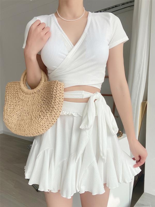 水着 レディース かわいい 夏 プール レジャー 海水浴 ホワイト ピンク Vネック スカート セパレート 3点 フェアリー