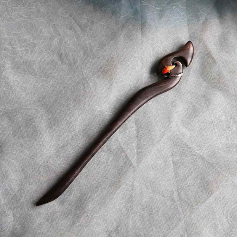 ヘアヘアアクセサリー かんざし ヘアピン 木 鯉 彫刻 黒檀 頭 髪飾り 髪留め 大人式 母の日 ギフト レトロ おしゃれ モダン レトロ レディース シンプル...