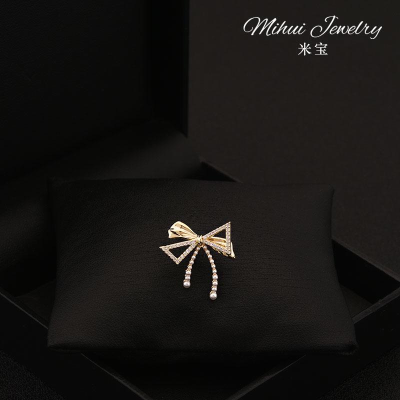 ジャケット ブローチ おしゃれ スーツ ピン 装飾 ハイエンド リボン 小さい 女性 精巧 スーツ 襟 固定 バックル