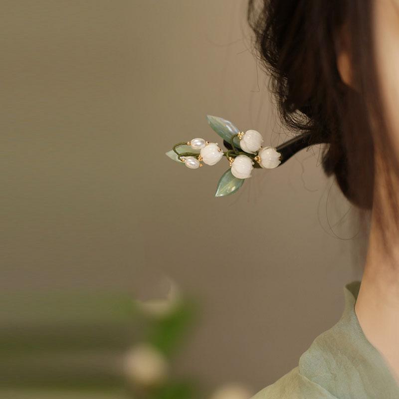 ヘアヘアアクセサリー かんざし ヘアピン 木 頭 スズラン 髪飾り 髪留め 大人式 母の日 ギフト レトロ おしゃれ モダン レトロ レディース シンプル ナチ...