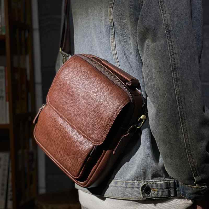 レトロ メンズバッグ カジュアル ショルダー クロス ボディバッグ 最上層 牛革 メンズバッグ メンズ 革 ハンドヘルド メンズバッグ
