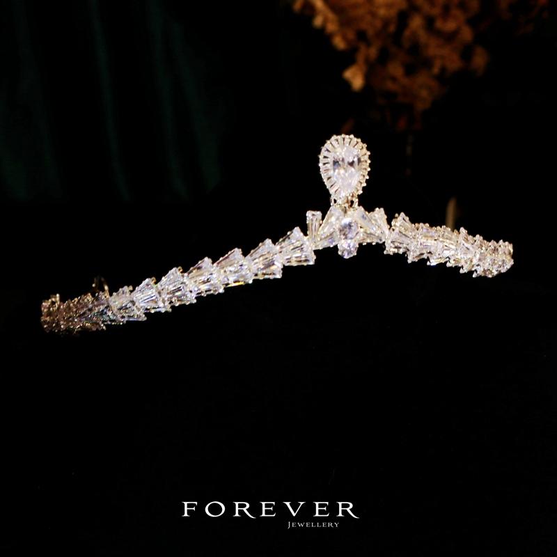 韓国 クラウン ブライダル ウェディング アクセサリー レディース ティアラ バースデー プリンセス 煌めき フォーマル 花嫁