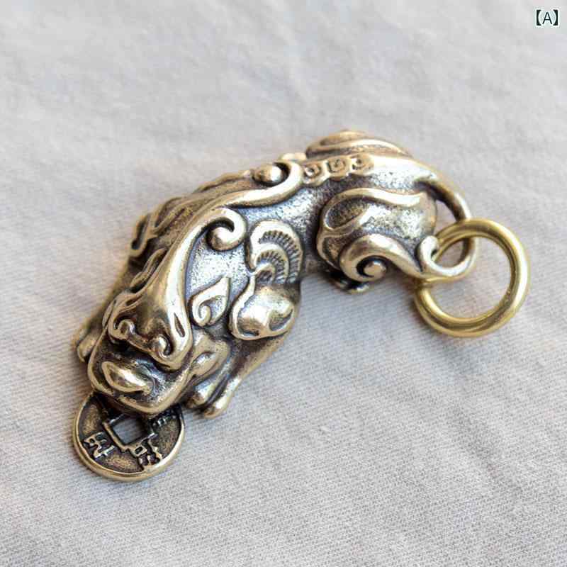 レトロ 車 キーホルダー ペンダント キーアクセサリー キーチェーン ストラップ メンズ レディース兼 チャイナテイスト 装飾品 真鍮