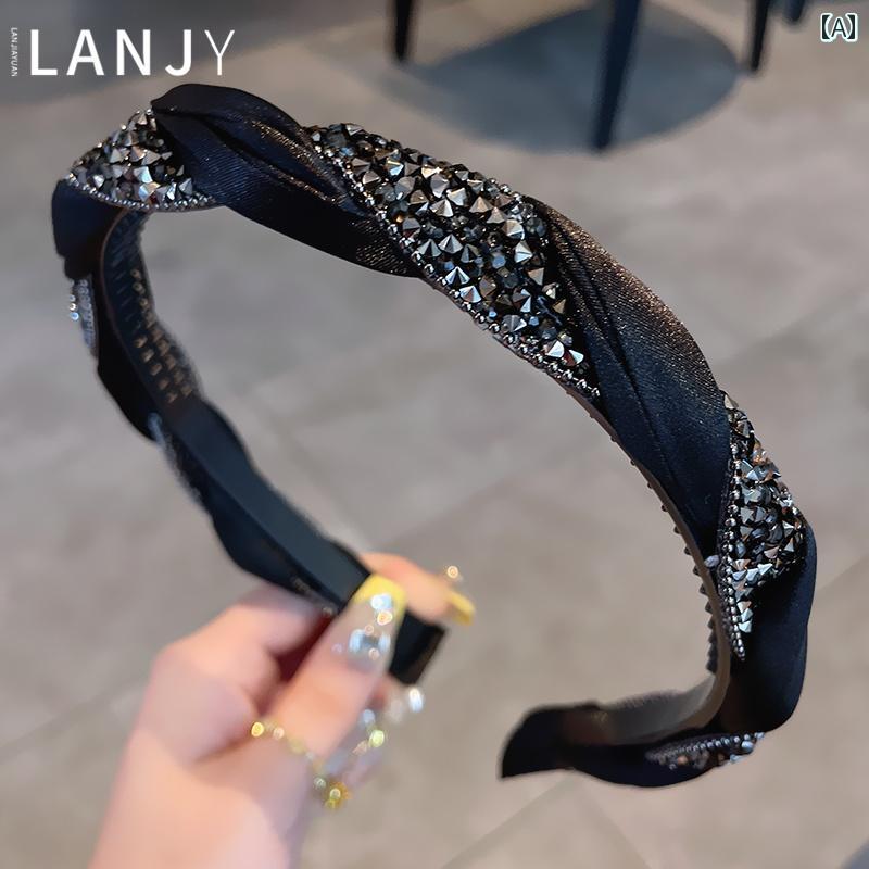 カチューシャ 髪留め レディース 大人 ヘアアクセサリー ヘッドバンド 韓国 フレンチ レトロ ラインストーン 滑りにくい シンプル