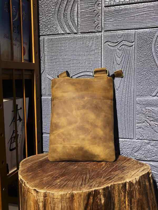 バッグ メンズ ショルダーバッグ カジュアル おしゃれ レトロ メッセンジャーバッグ