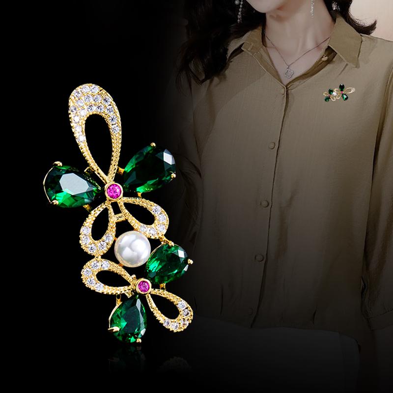 ブローチ カラフル 花 胸 レディース かわいい 通勤 ピン 精巧 ビッグ コート シャツ コサージュ ファッション 装飾品